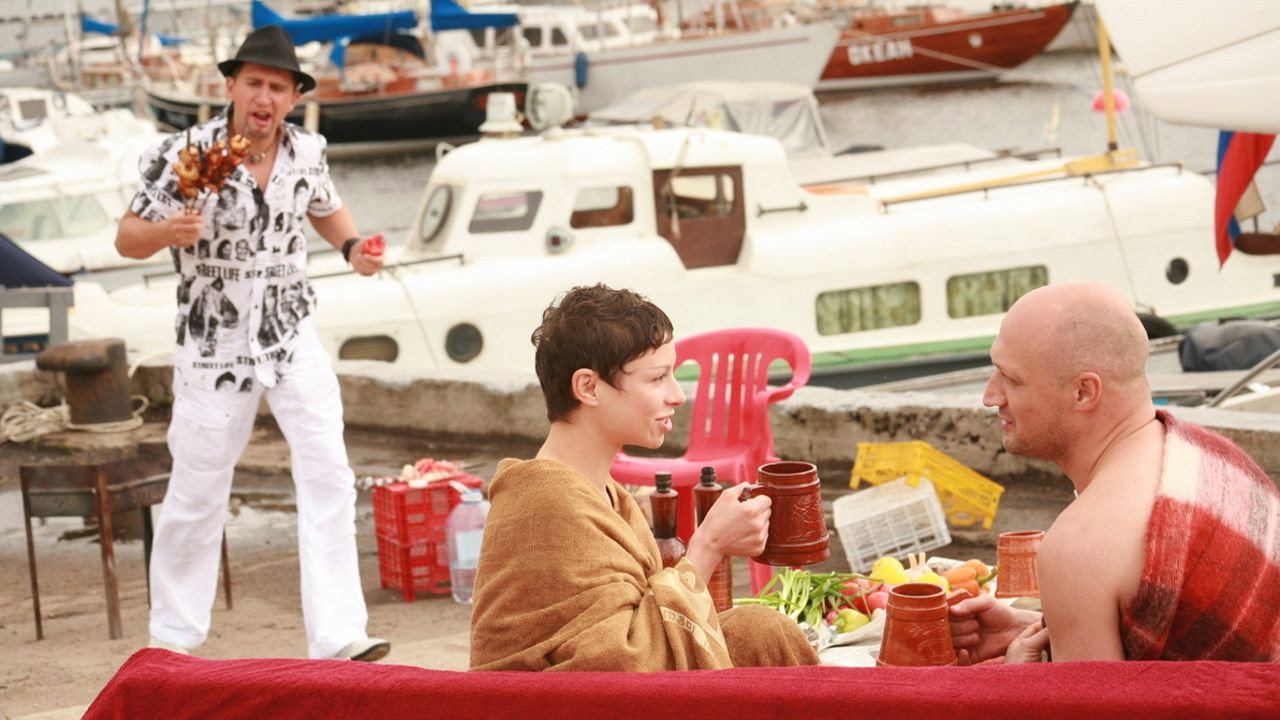 Backdrop for Все могут короли