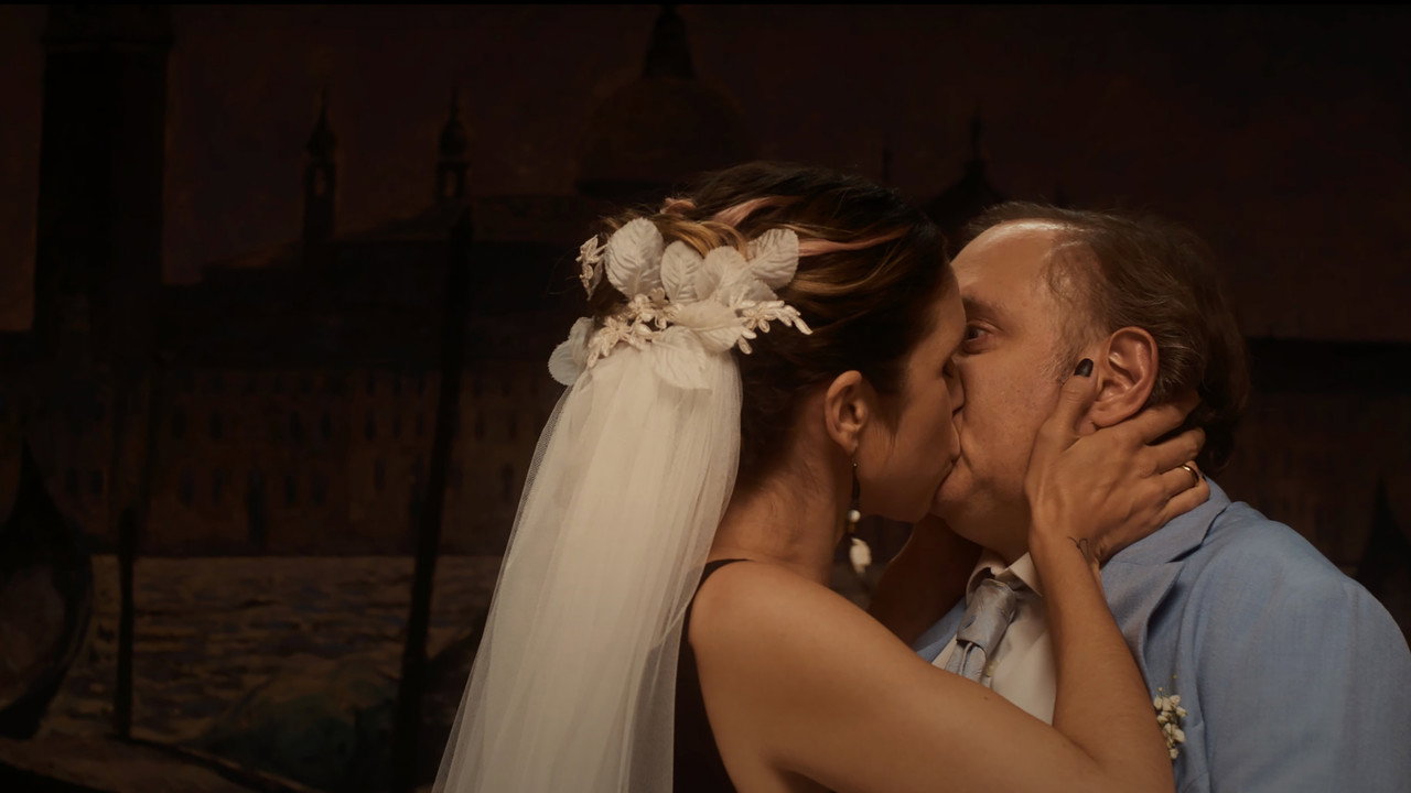 Backdrop for Брак