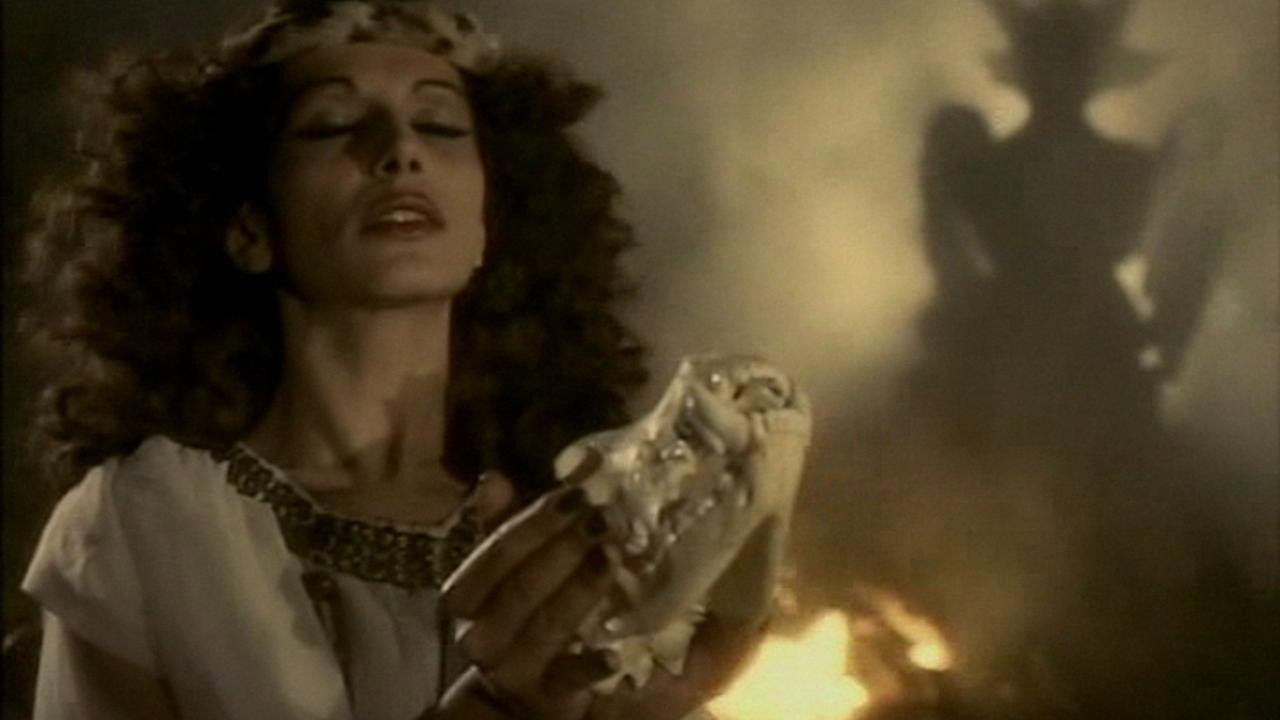 Backdrop for Зверь и волшебный меч