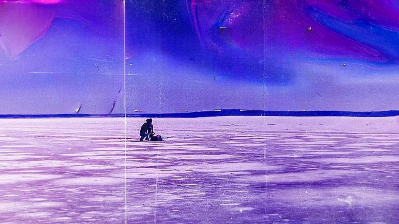 Backdrop for Монстры внутри