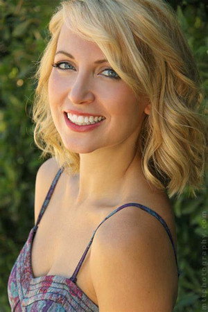 Cover image for Erica Duke