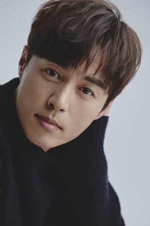 Cover image for 오민석