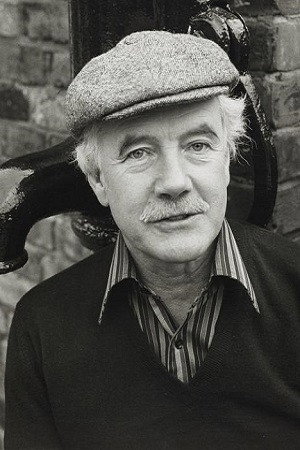 Cover image for Fulton Mackay