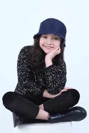 Cover image for Makayla Rose Hilli