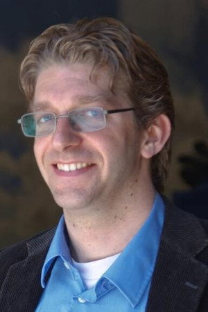 Cover image for Travis Kerr