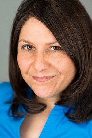 Cover image for Myrna Cabello