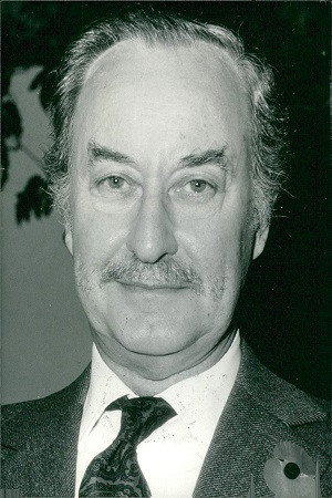 Cover image for Frank Thornton