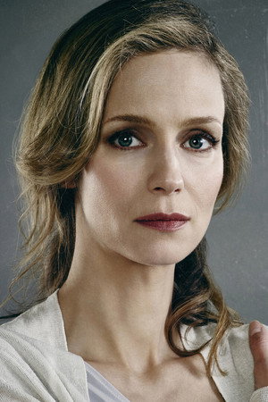 Cover image for Laura Regan