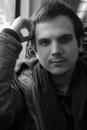 Cover image for Maxime Caperan