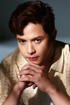 Cover image for Alden Richards