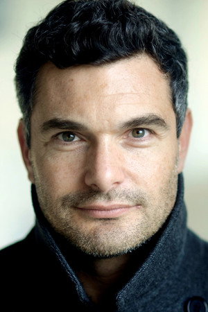 Cover image for Russell Bentley