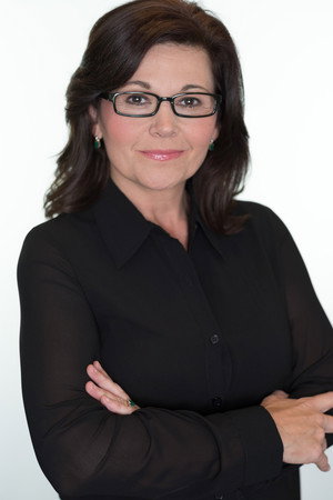 Cover image for Janet Ivey