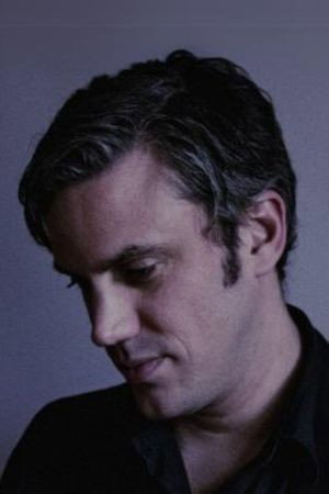 Cover image for Darren Morze