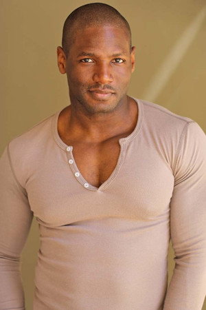 Cover image for Theo Breaux