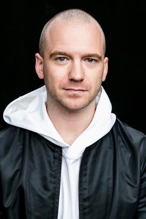 Cover image for Sean Evans