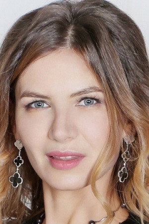 Cover image for Olga Lesnova
