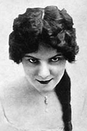 Cover image for Marie Wells