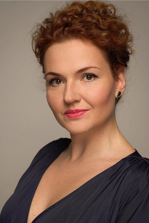 Cover image for Алёна Фалалеева