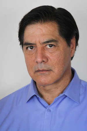 Cover image for Ciro Suarez
