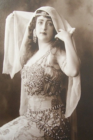 Cover image for Mimí Derba