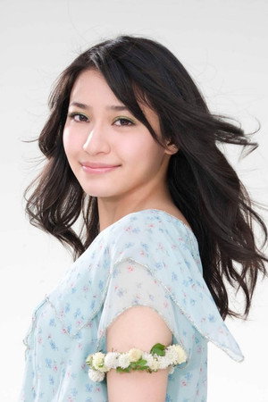 Cover image for 中島愛
