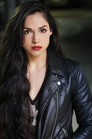 Cover image for Ariana Guerra