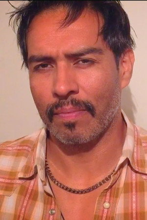 Cover image for Roel Navarro