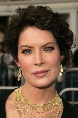 Cover image for Lara Flynn Boyle
