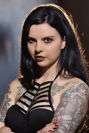 Cover image for Pandie Suicide