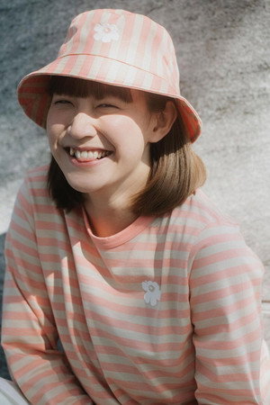 Cover image for 黃正宜