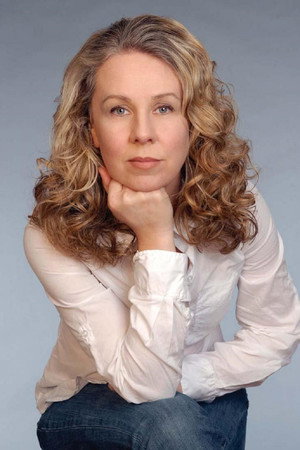 Cover image for Courtney Hunt