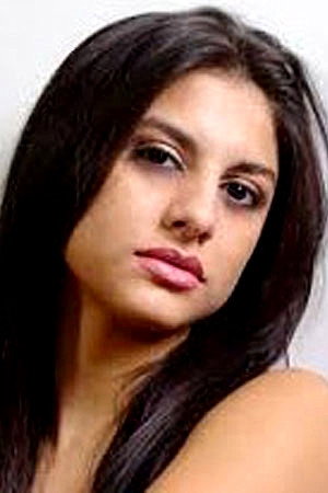Cover image for Giovanna Yannotti