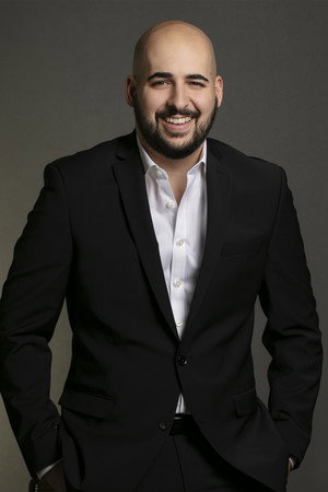 Cover image for Scott Aharoni