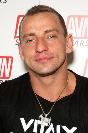 Cover image for Vitaly Zdorovetskiy
