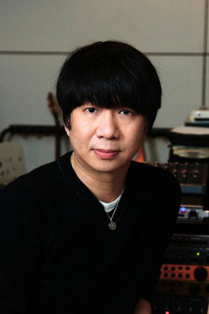Cover image for 陳光榮