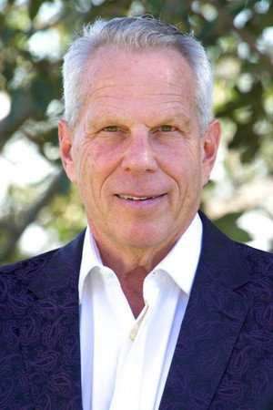 Cover image for Steve Tisch