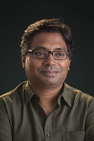 Cover image for Raj Kumar Gupta