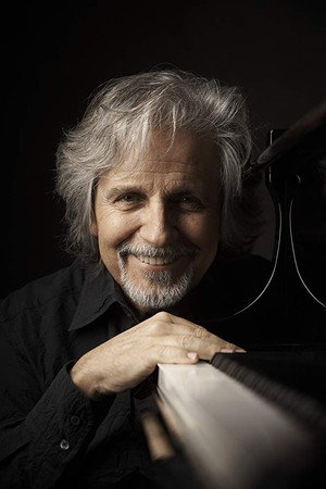 Cover image for Manel Santisteban