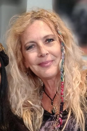Cover image for Fabiana Roth