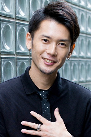 Cover image for 鳥羽潤