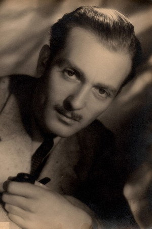 Cover image for Daniel White