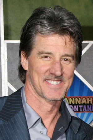 Cover image for Bruce Hendricks