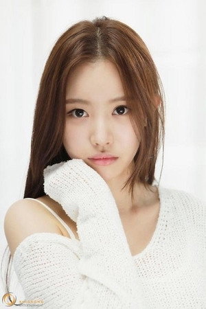 Cover image for Kim Ji-ahn