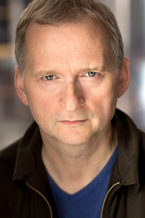 Cover image for Jonathan Moore