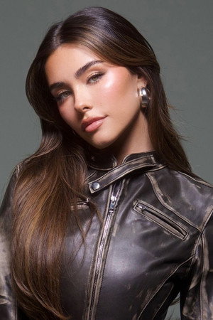 Cover image for Madison Beer