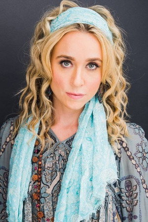 Cover image for Nilla Elizabeth Watkins