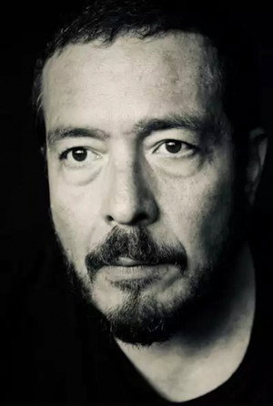 Cover image for Carlos Moreno
