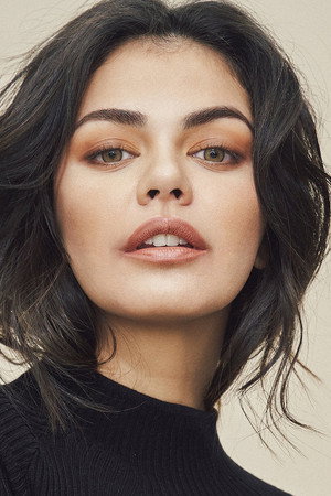 Cover image for Janine Gutierrez