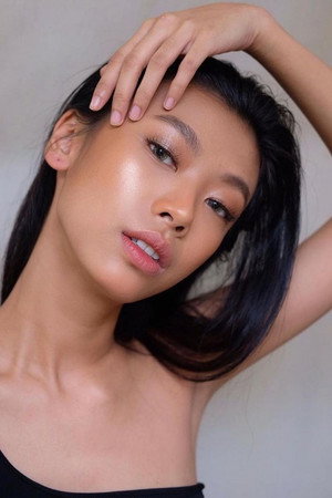 Cover image for Yumi Kwandy