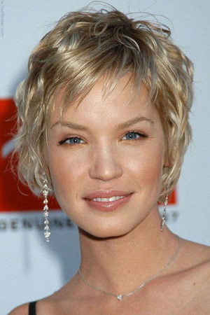 Cover image for Ashley Scott